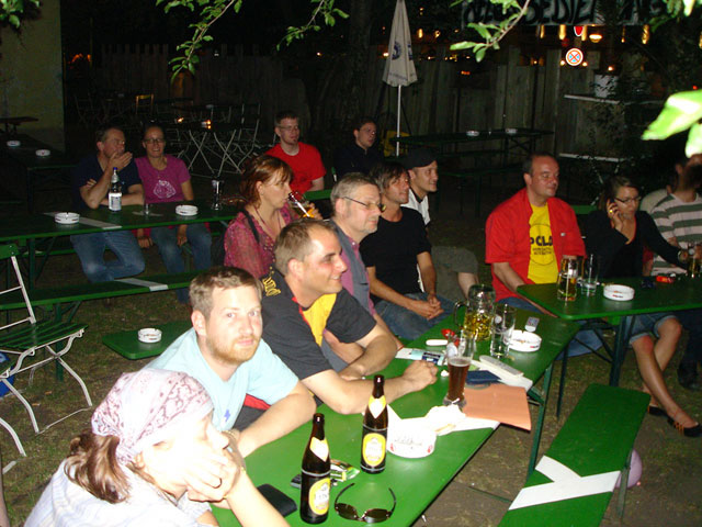 sommerliche fussball meetings